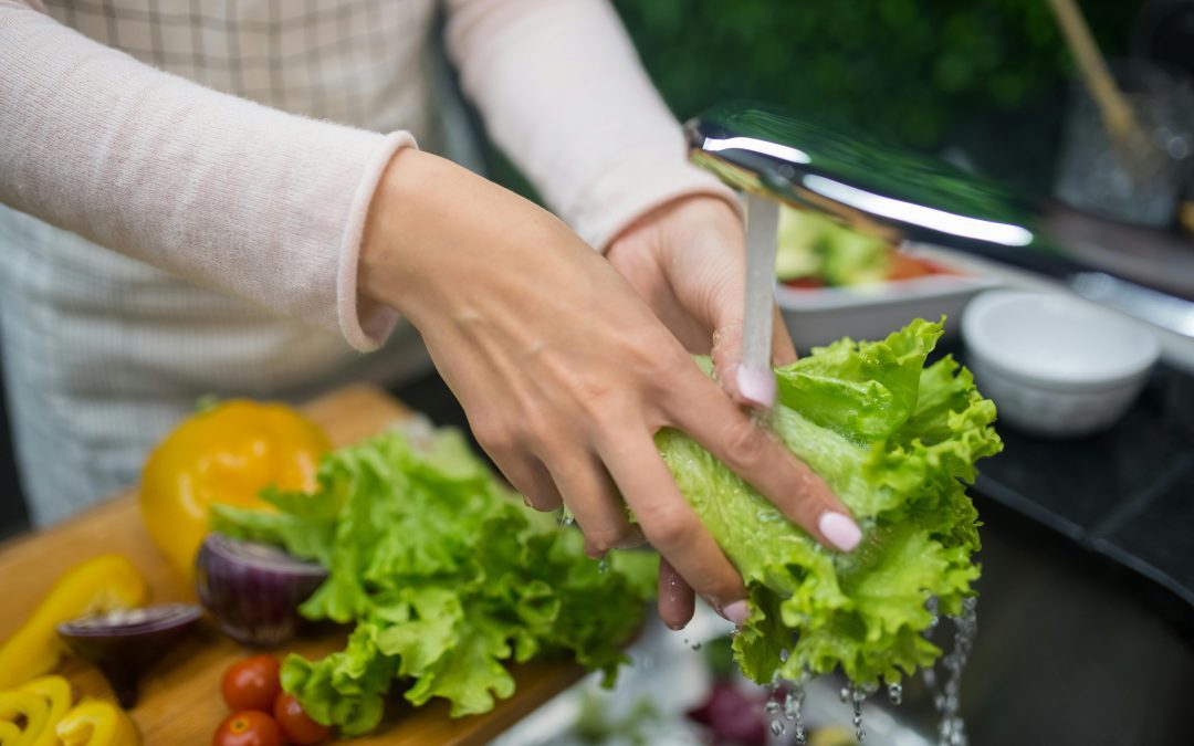 Como Fazer a Higienização Correta de Verduras Antes do Consumo